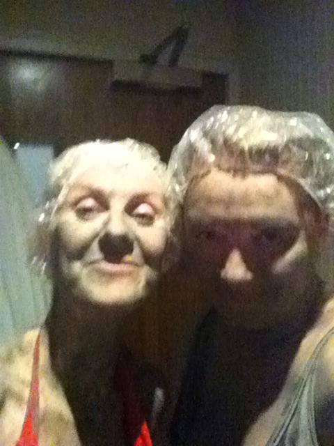 Clarabelle & Donna, Rasul Mud Faces